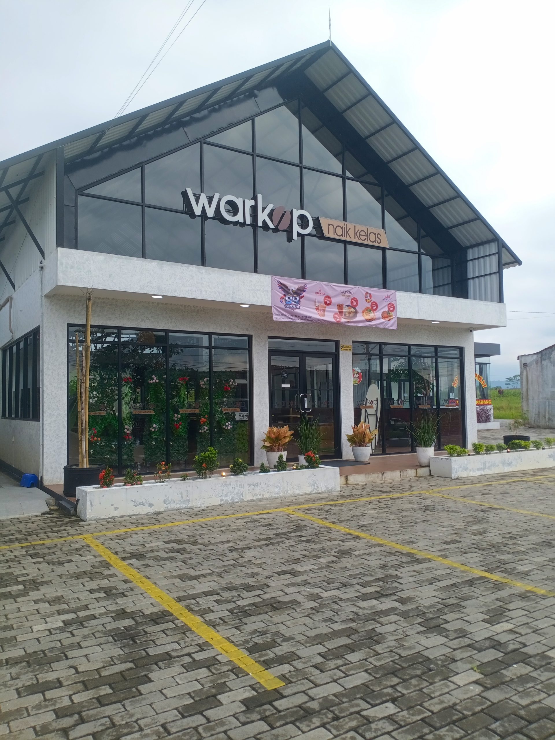 Warkop Naik Kelas