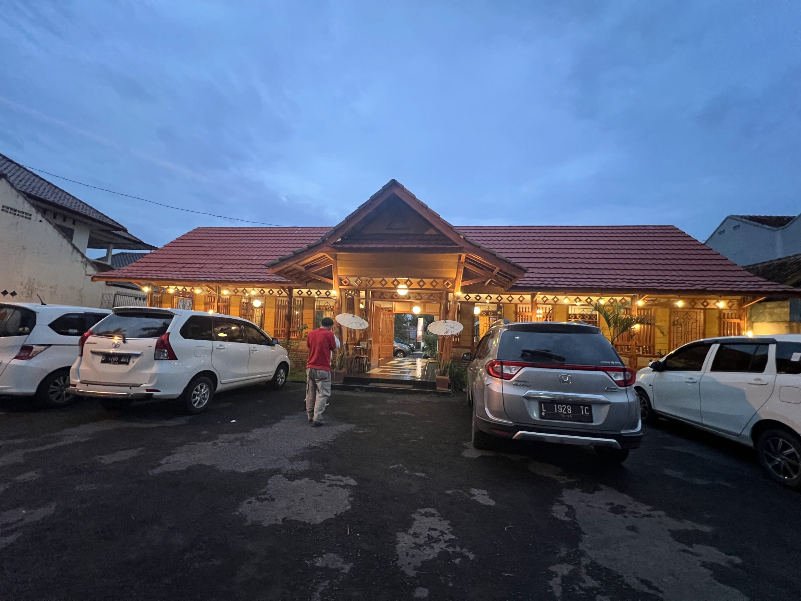RM Lesehan Simanalagi Kertasari Ciamis